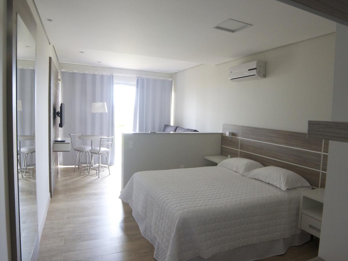 Posada Suenos De Verano ฟลอเรียนอโปลิส ภายนอก รูปภาพ