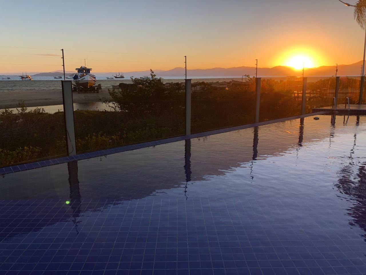 Posada Suenos De Verano ฟลอเรียนอโปลิส ภายนอก รูปภาพ